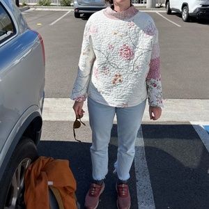 NEW: Quilted Homemaid pullover